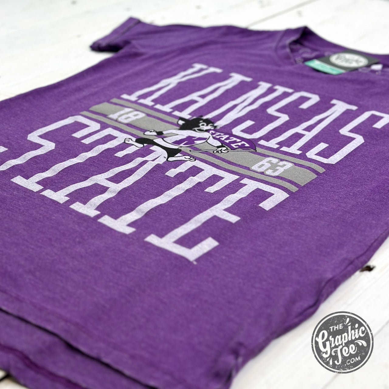 Willa Kansas State Short Sleeve Crew Neck Vintage Boyfriend Top - The Graphic Tee