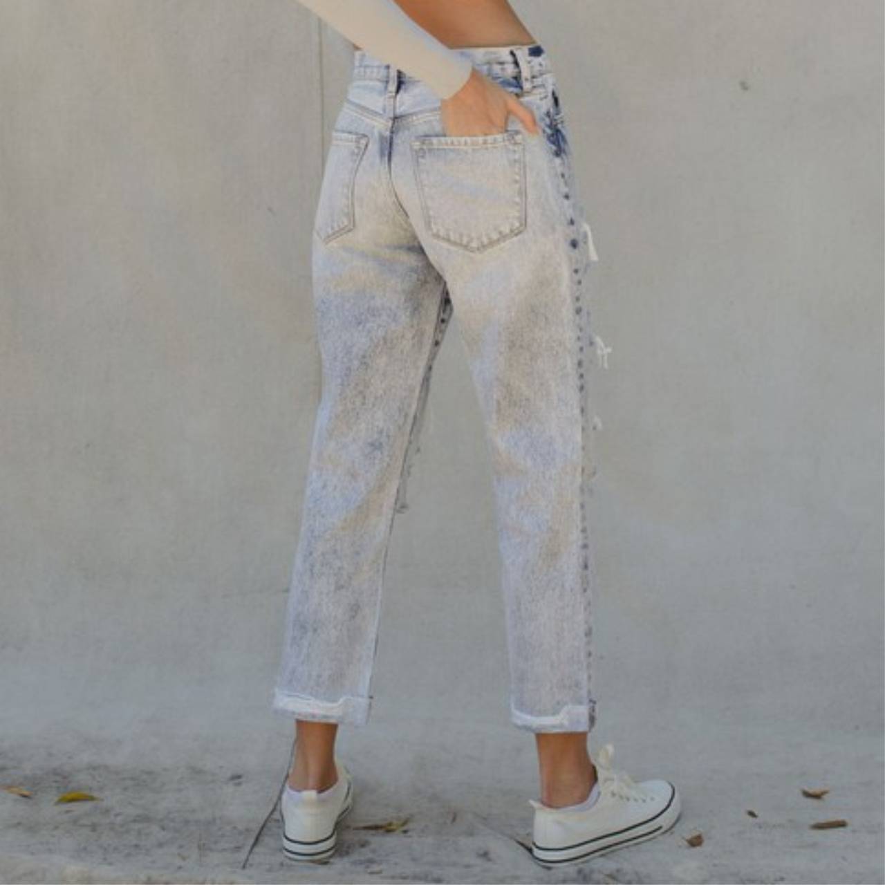 Kancan Light High Rise Straight Leg Jeans - The Graphic Tee