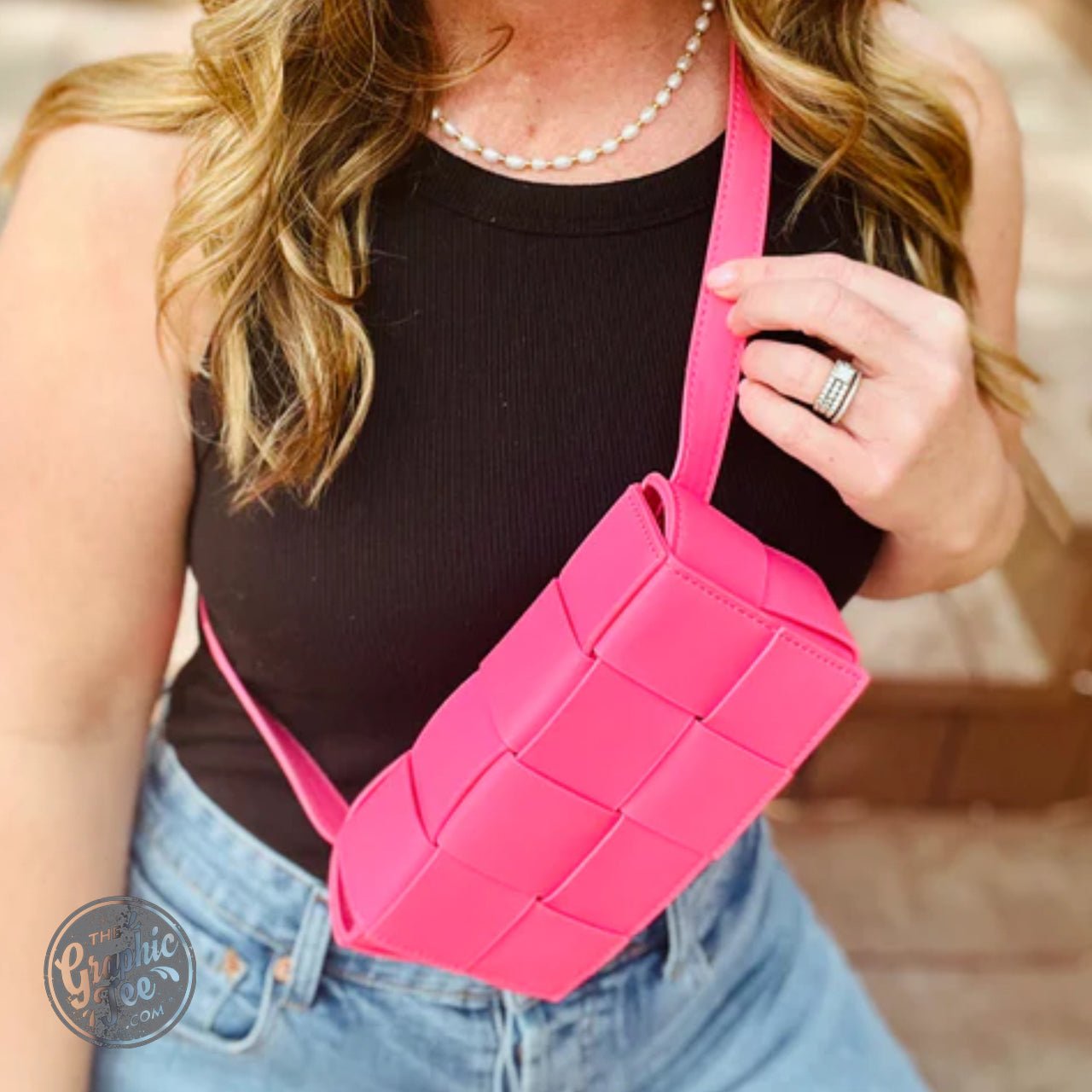 The Kelsey Belt Bag - The Graphic Tee