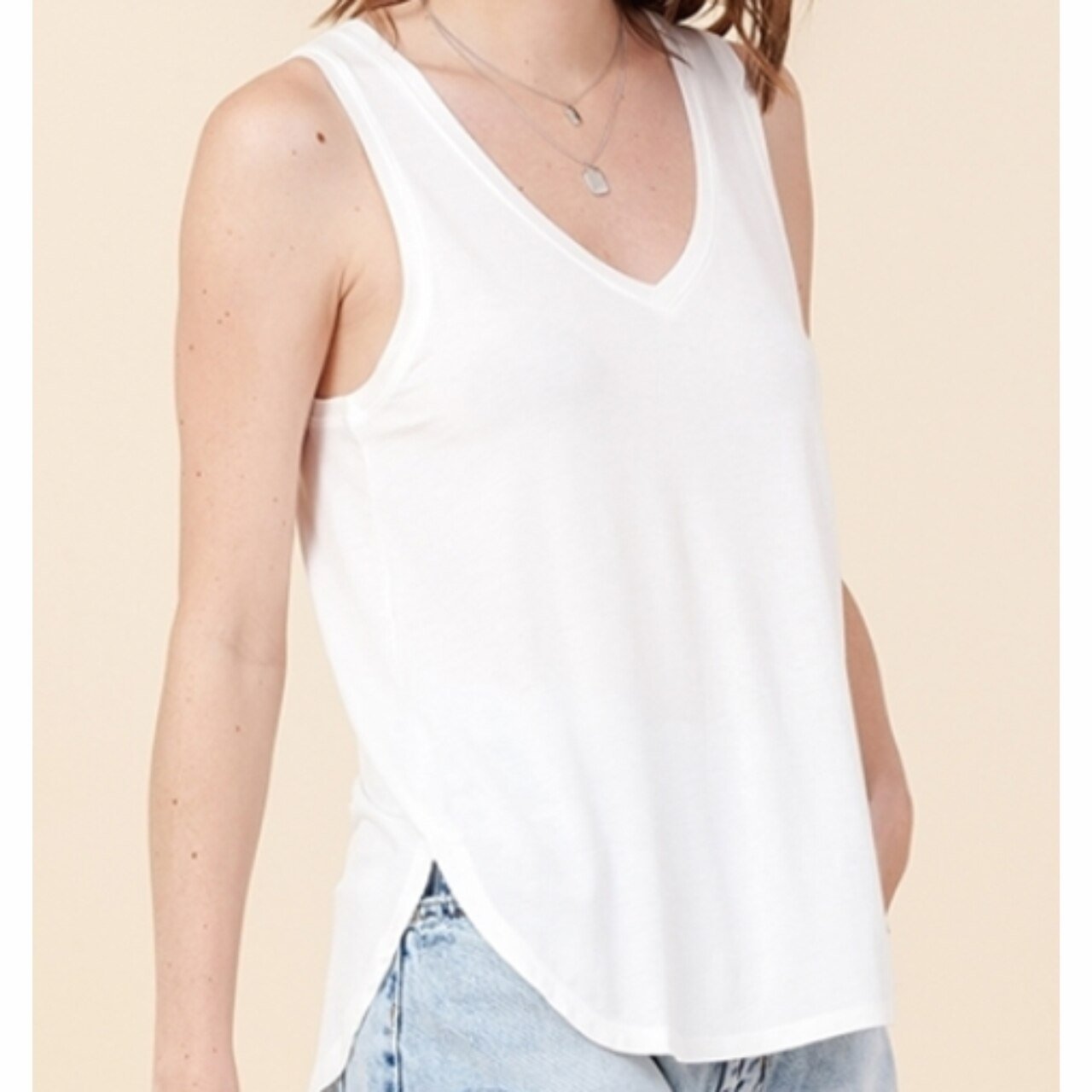 V-Neck Curved Hem Tank - The Graphic Tee