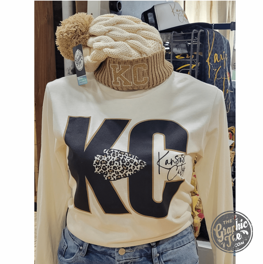 KC Glitter Applique Twist Knit Beanie with Pom - The Graphic Tee