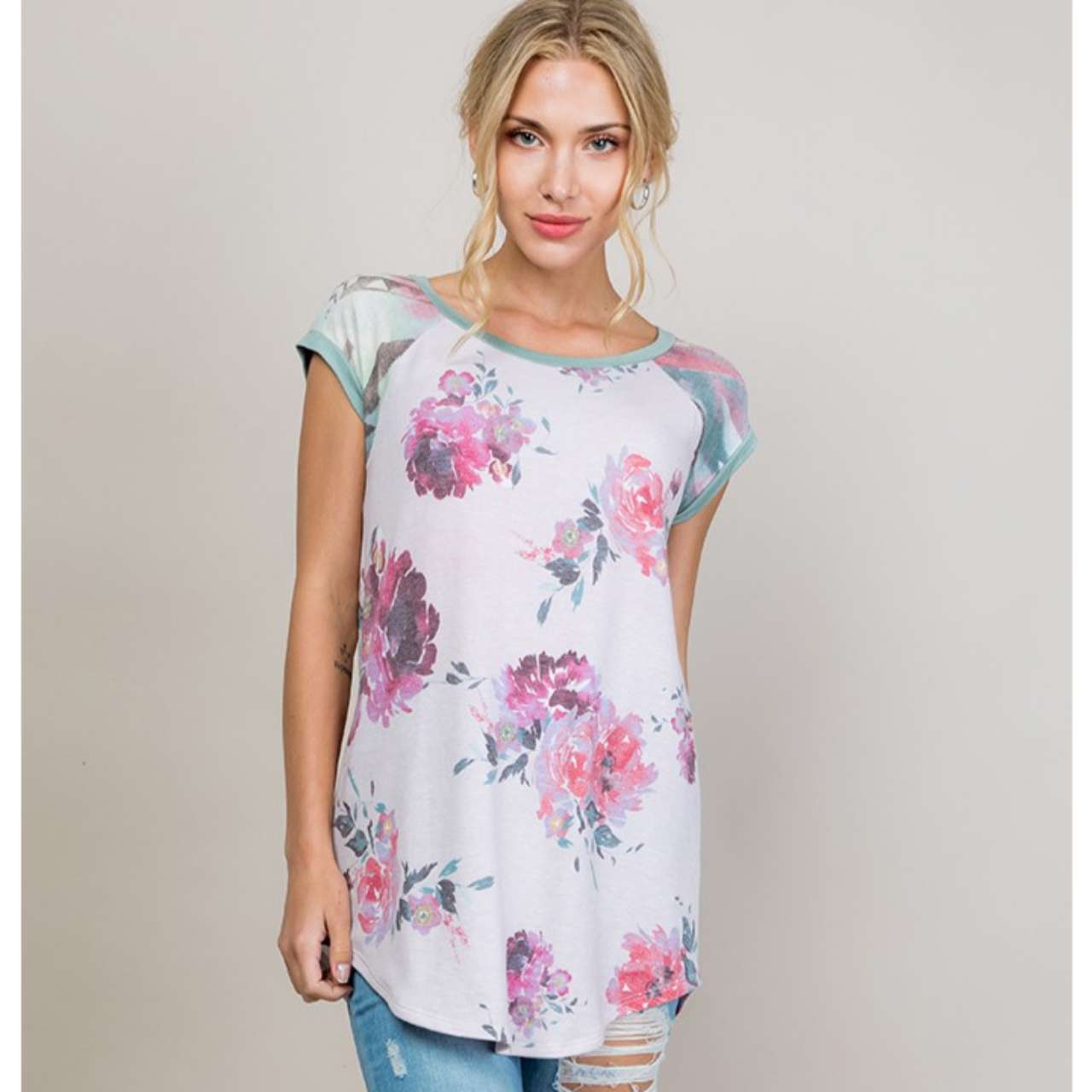 Gracie Floral Top - Plus Size - The Graphic Tee